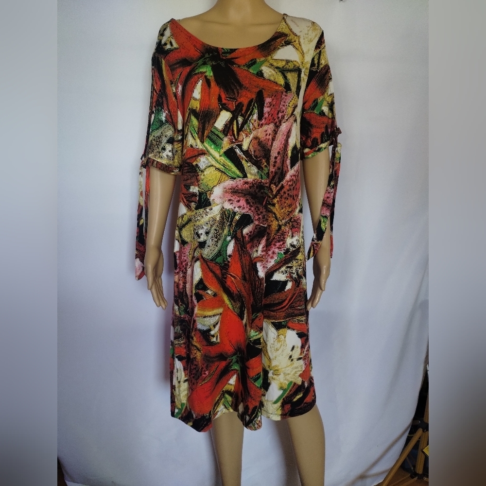 Carmen Marc Valvo Dress Large Floral Print Tie Sleeve Midi Stretch Rayon Boho
